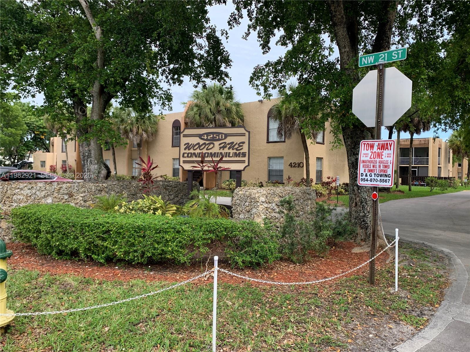 4210 NW 21st Street 102, Lauderhill, FL 33313, Lauderhill