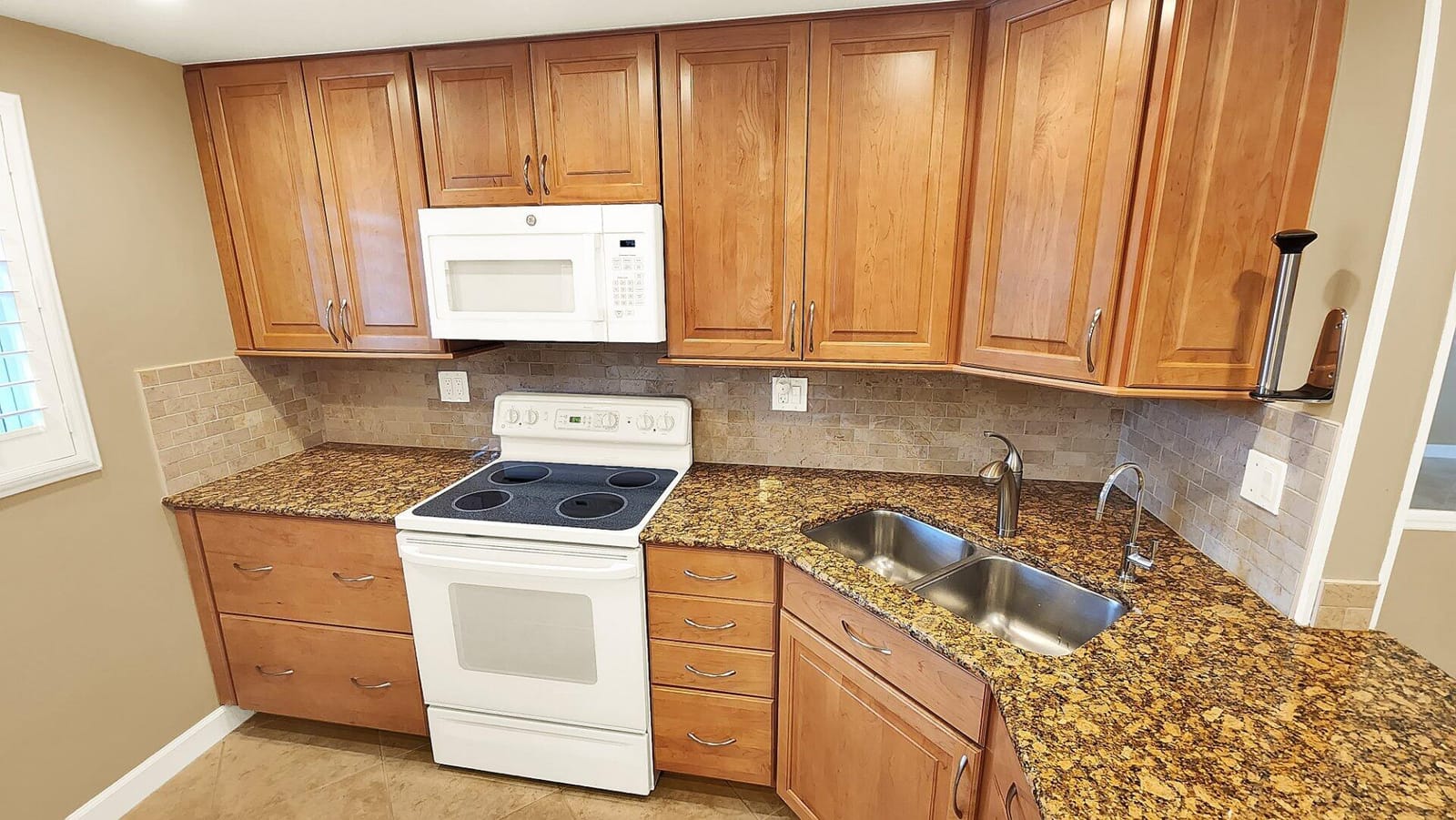 1541 S Ocean Boulevard 211 — photo 8