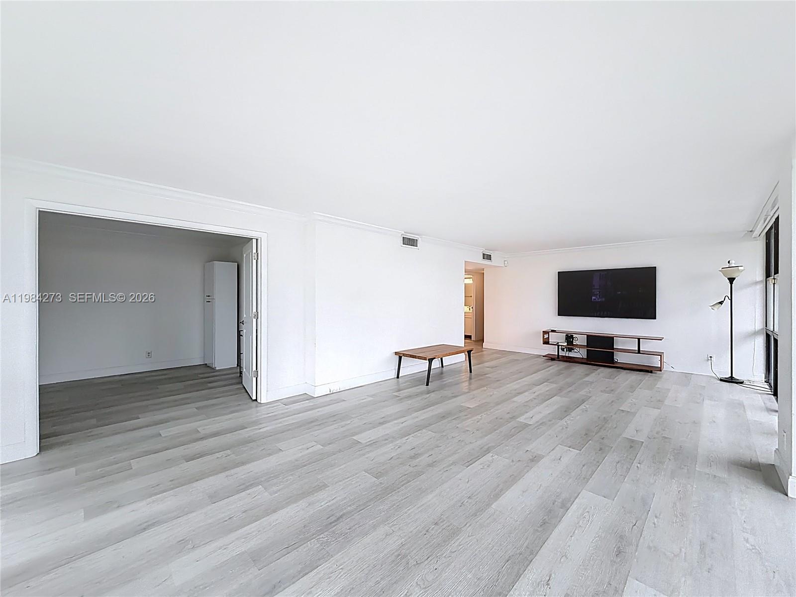 1000 Parkview Drive 121, Hallandale Beach, FL 33009 photo 16