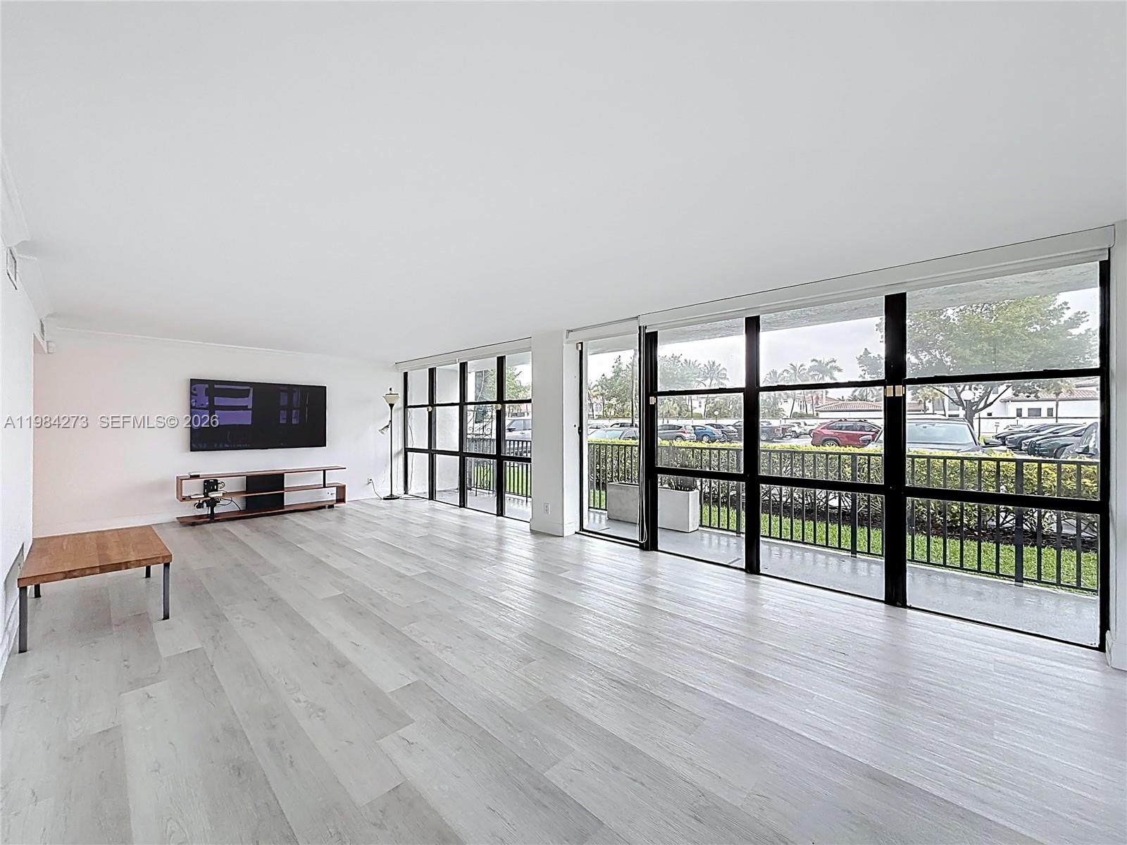 1000 Parkview Drive 121, Hallandale Beach, FL 33009 photo 22