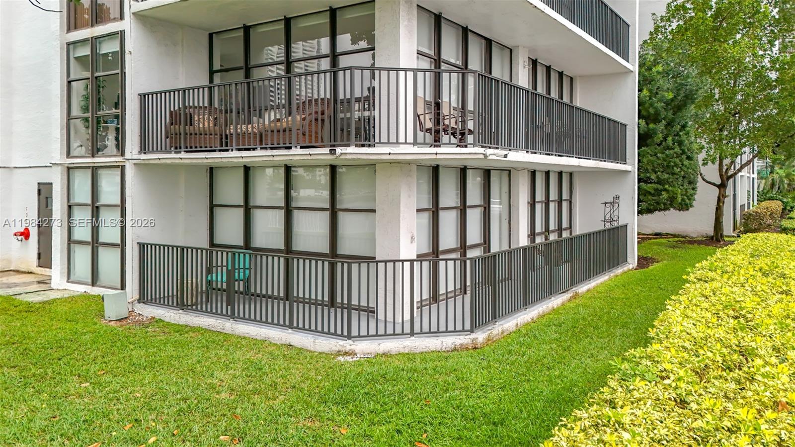 1000 Parkview Drive 121, Hallandale Beach, FL 33009, Hallandale Beach