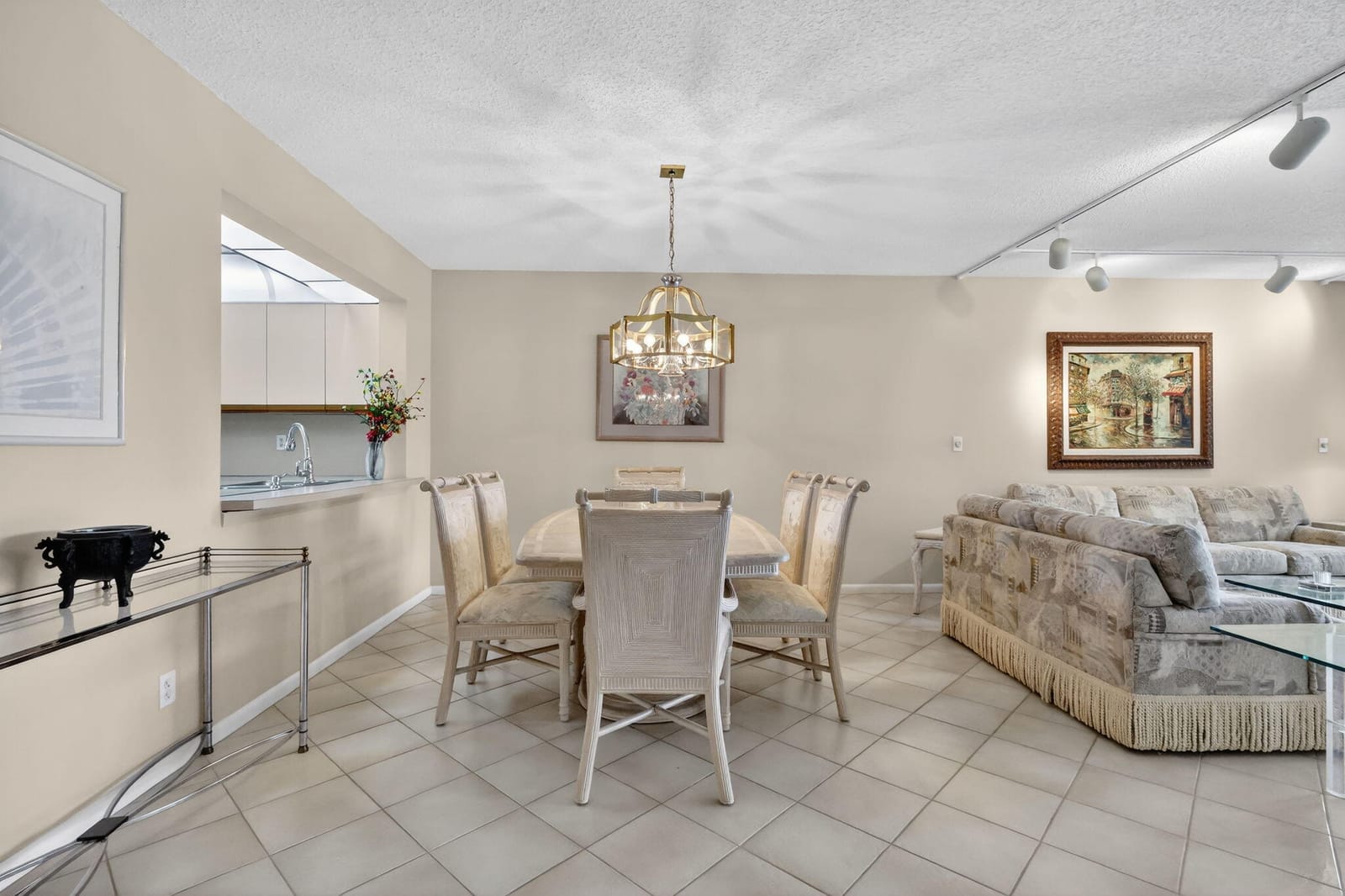 5561 Fairway Park Drive 203 — photo 8