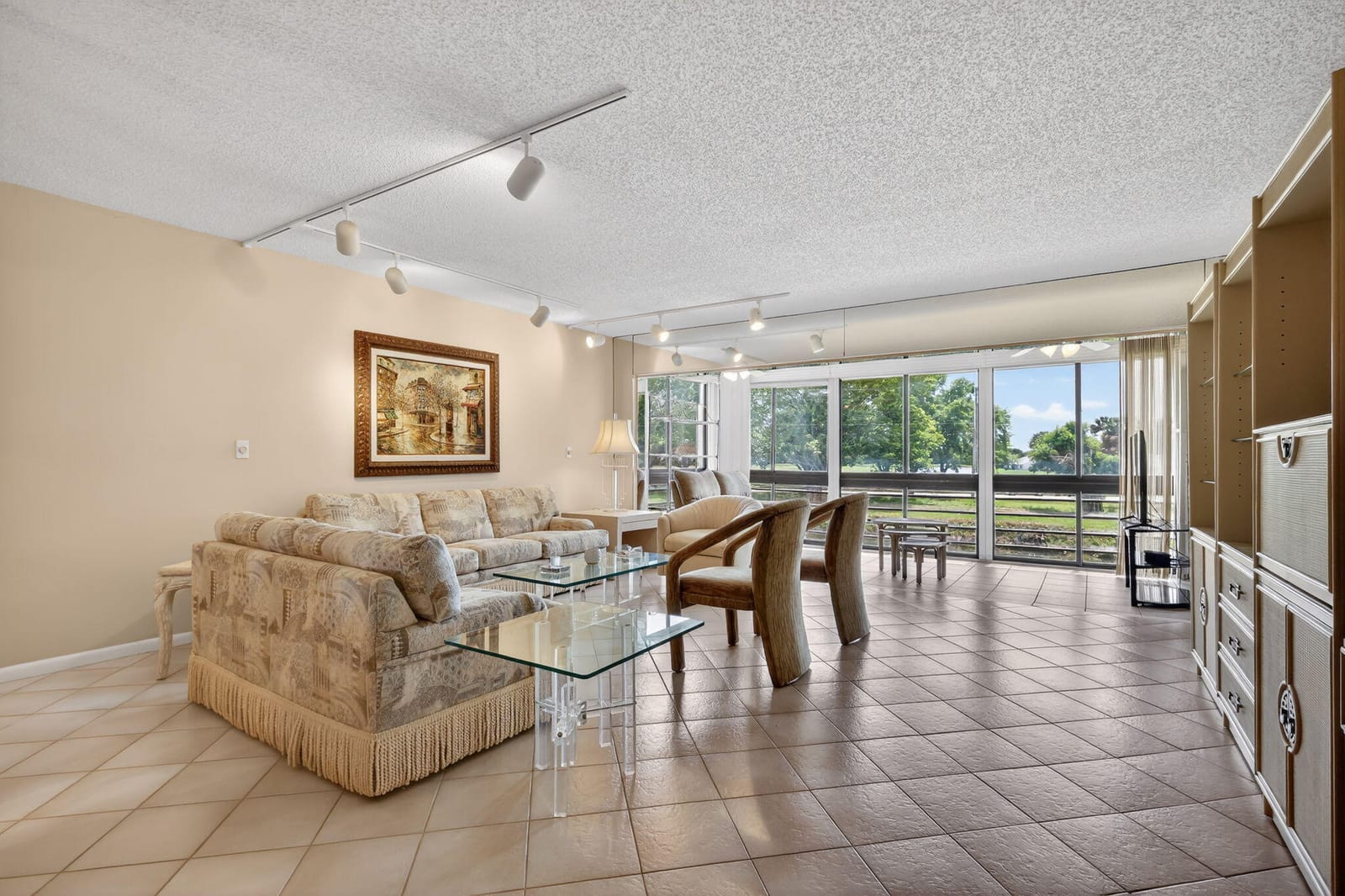 5561 Fairway Park Drive 203 — photo 10