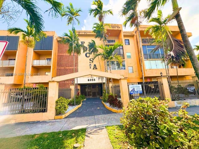 6055 W 19th Avenue 417, Focsa, Hialeah, FL