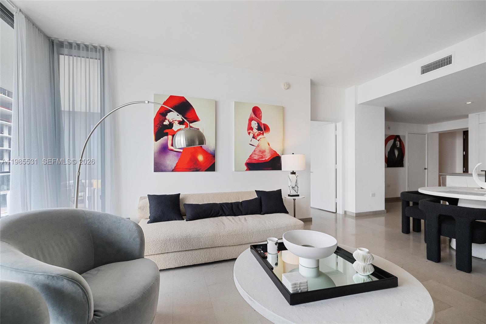 88 SW 7th Street 1010, Miami, FL 33130 photo 6