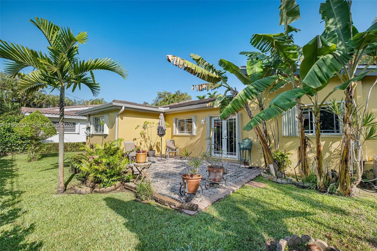 1532 Trillo Avenue, Coral Gables, FL 33146 photo 2