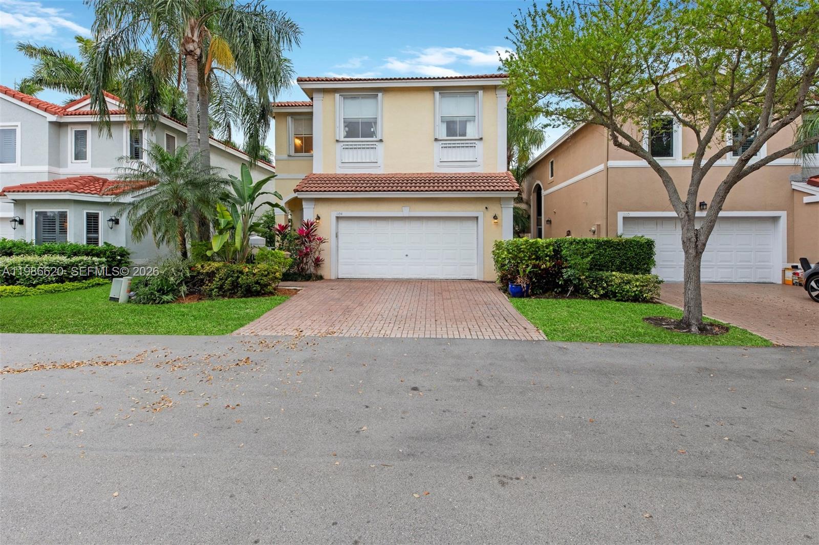 1104 Redwood Street, Hollywood, FL 33019, Hollywood
