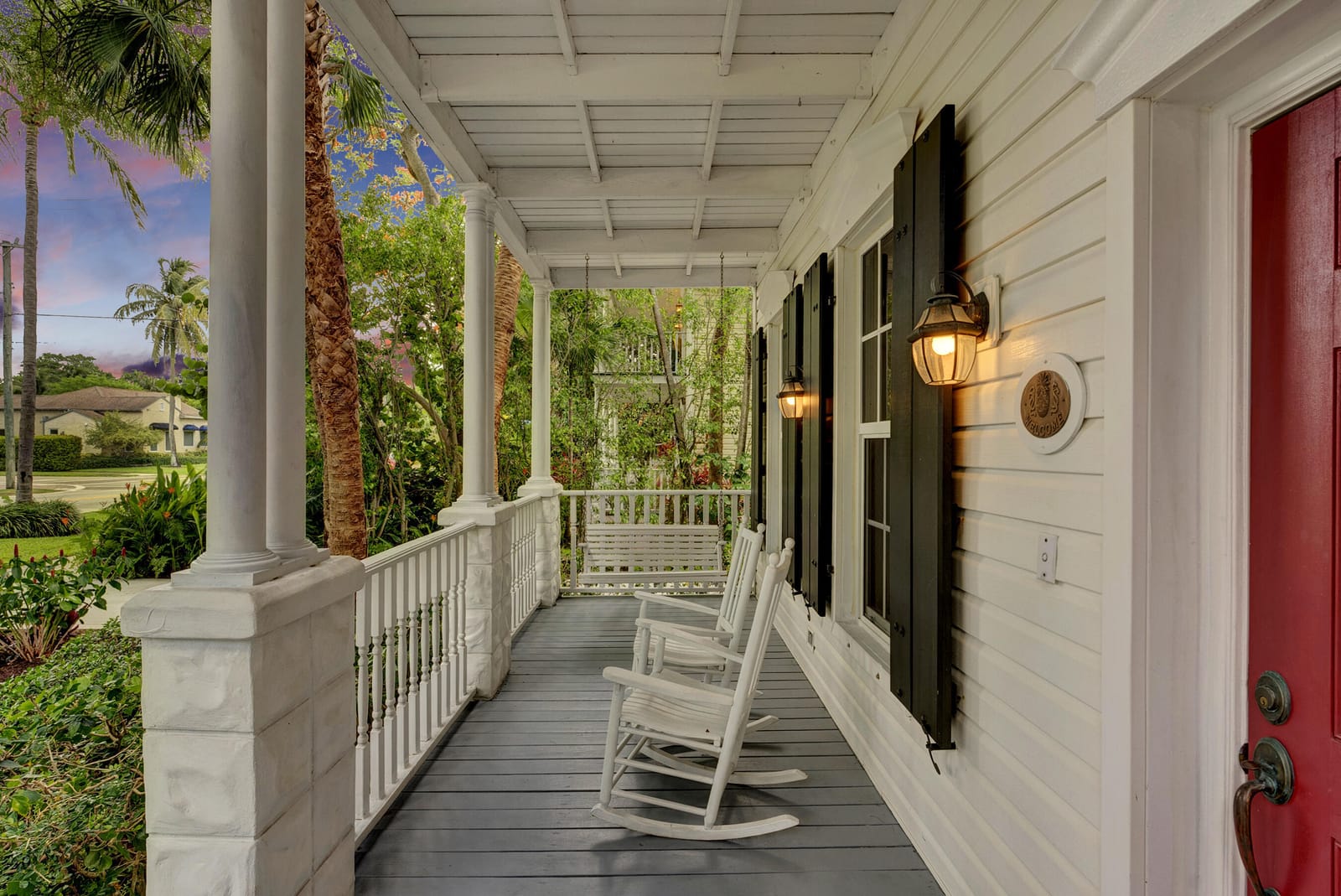306 N Swinton Avenue — photo 9