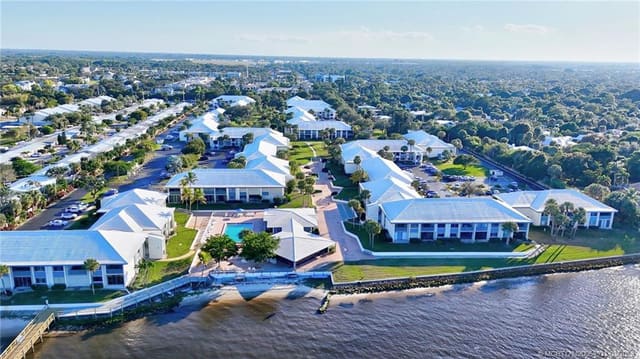 175 SE Saint Lucie Boulevard A90, sold in Pierpoint Yacht Club Condo, Stuart, FL