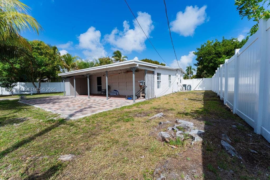 1474 NE 48th Court, Pompano Beach, FL 33064 photo 4