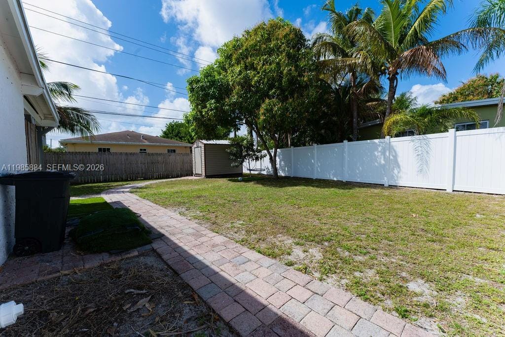 1474 NE 48th Court, Pompano Beach, FL 33064 photo 5