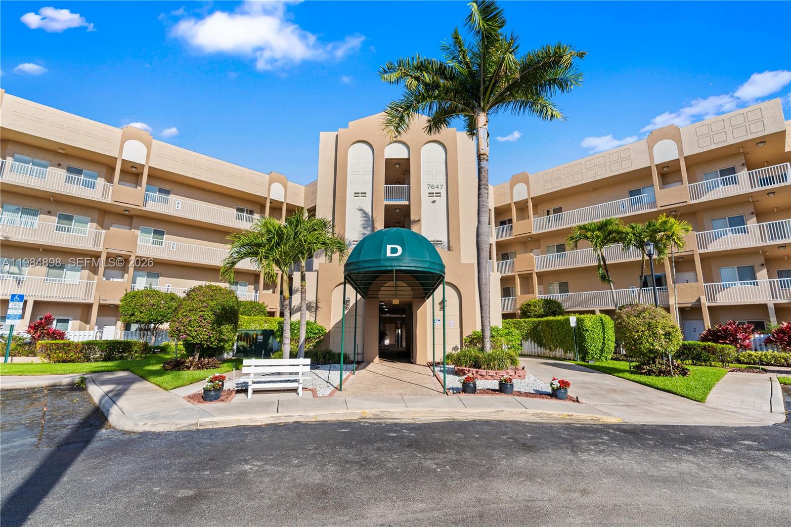 7647 Southampton Terrace 314, Tamarac, FL 33321, Tamarac