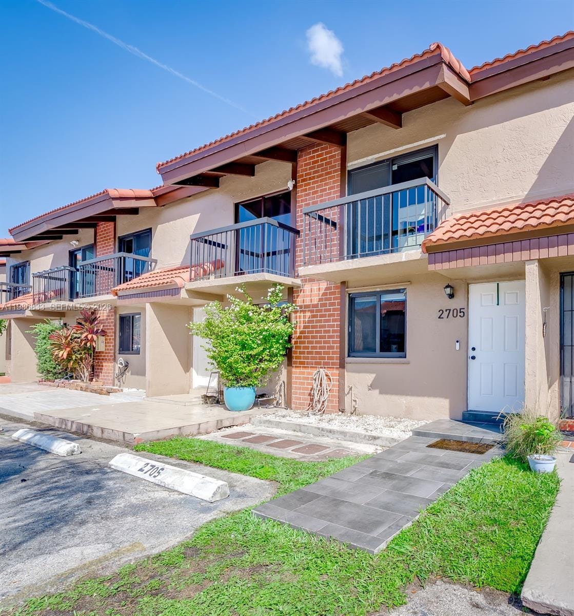 1809 SW 107th Avenue 2705, Miami, FL 33165 photo 3