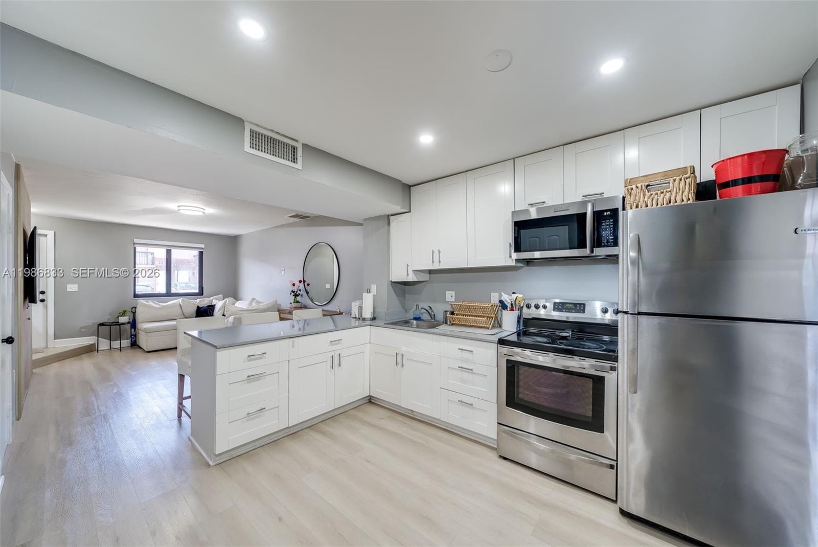 1809 SW 107th Avenue 2705, Miami, FL 33165 photo 9