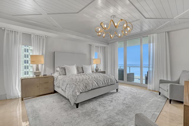2700 N Ocean Drive 401a, sold in 2700 North Ocean Condo, Riviera Beach, FL