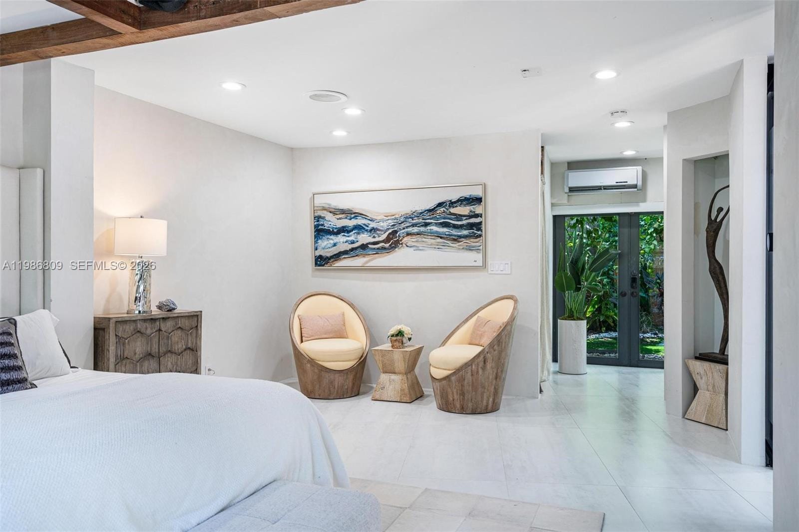 1675 Coral Gardens Drive — photo 11