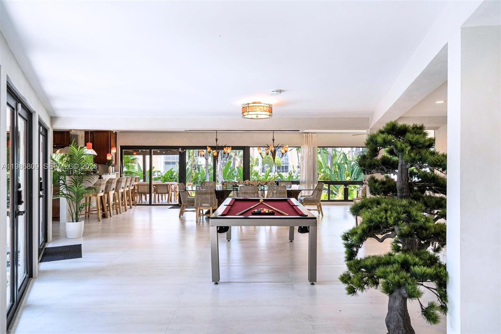 1675 Coral Gardens Drive — photo 9