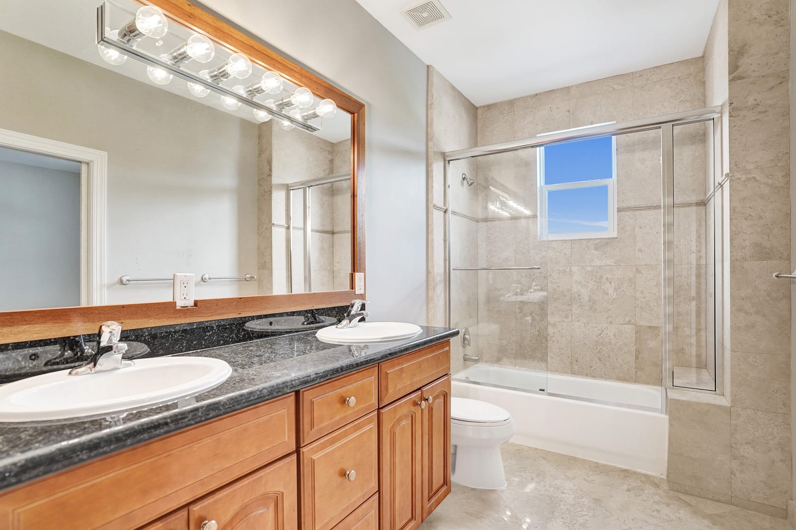 850 SW 11th Court 850, Fort Lauderdale, FL 33315 photo 21