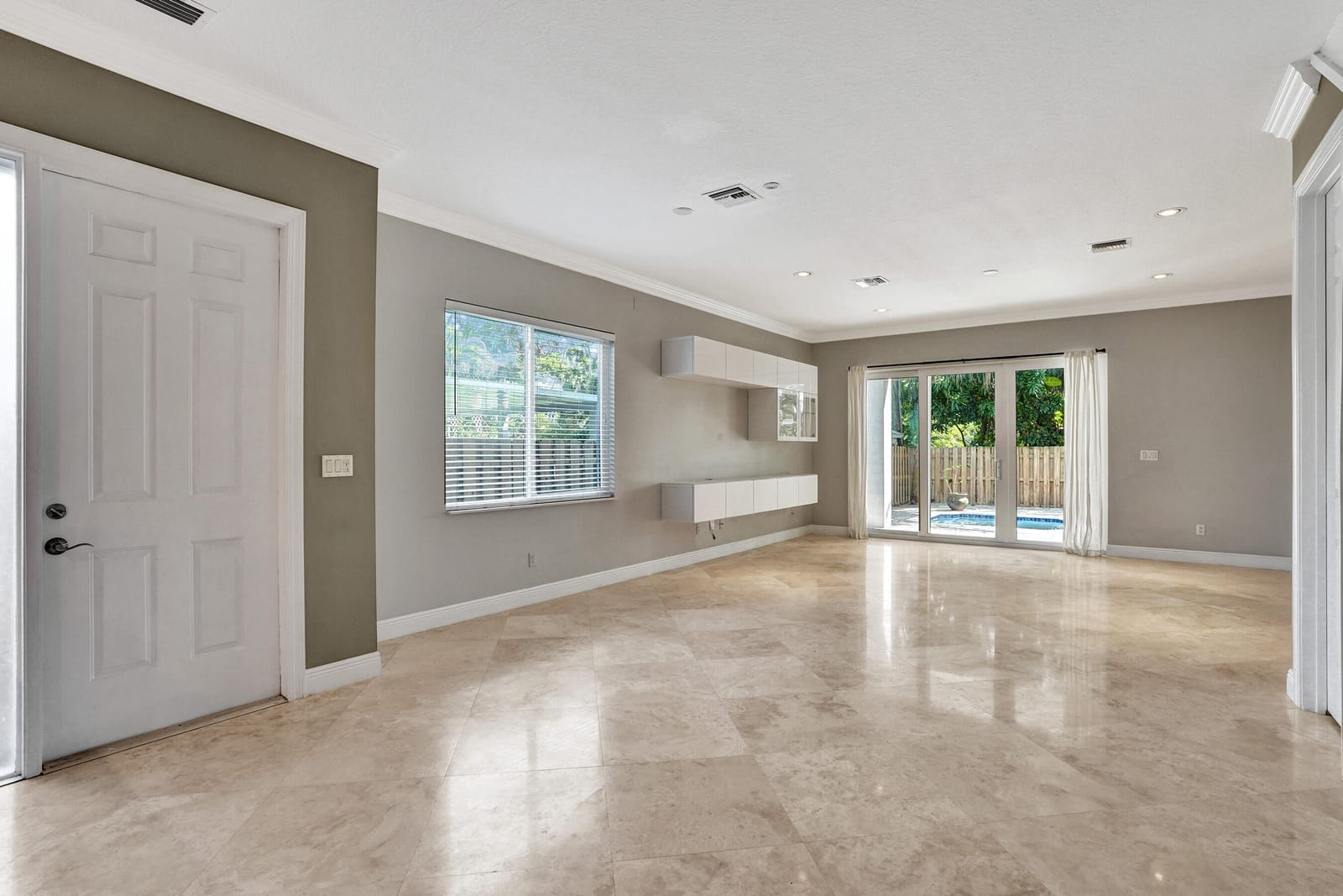 850 SW 11th Court 850, Fort Lauderdale, FL 33315 photo 7
