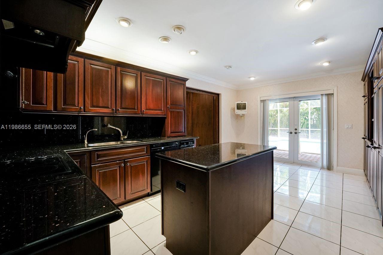 10805 SW 128th Terrace, Miami, FL 33176 photo 15