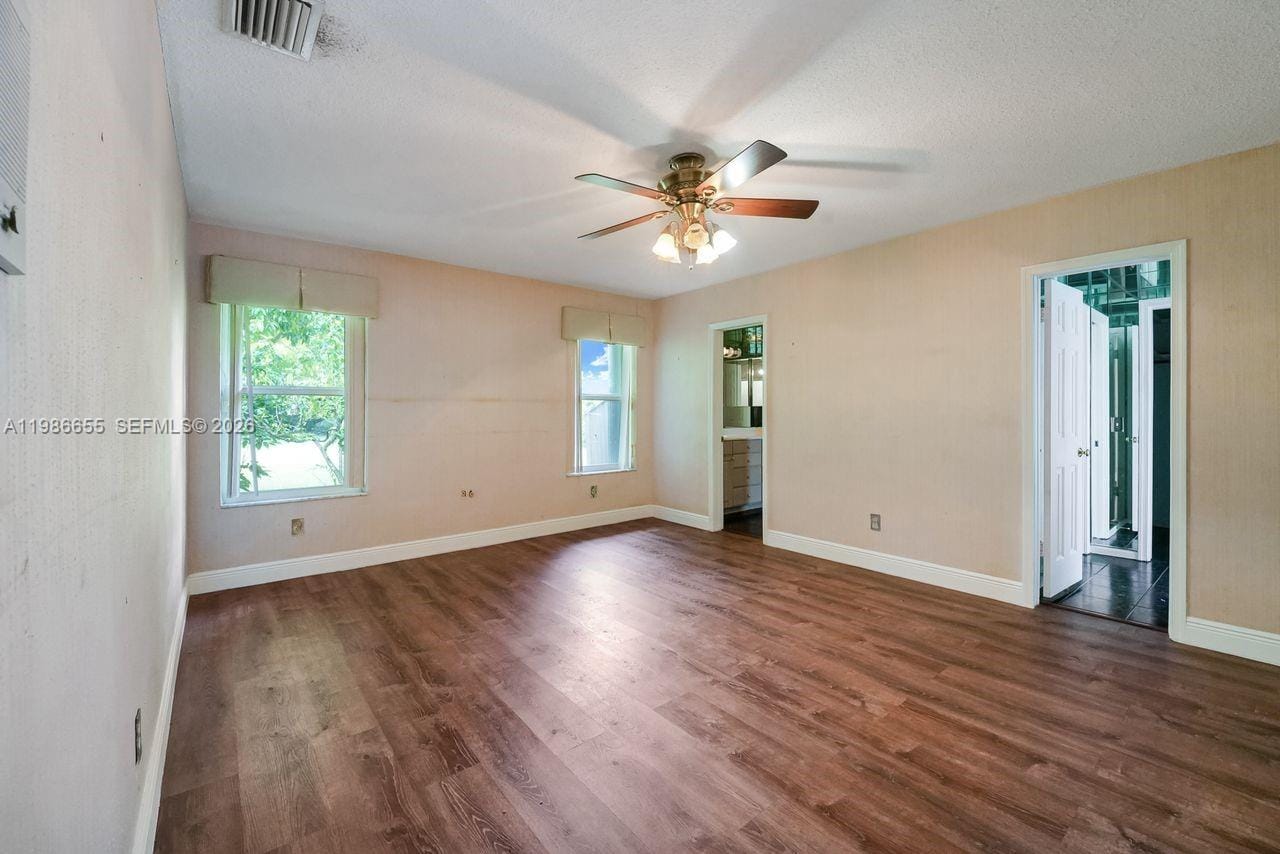 10805 SW 128th Terrace, Miami, FL 33176 photo 22