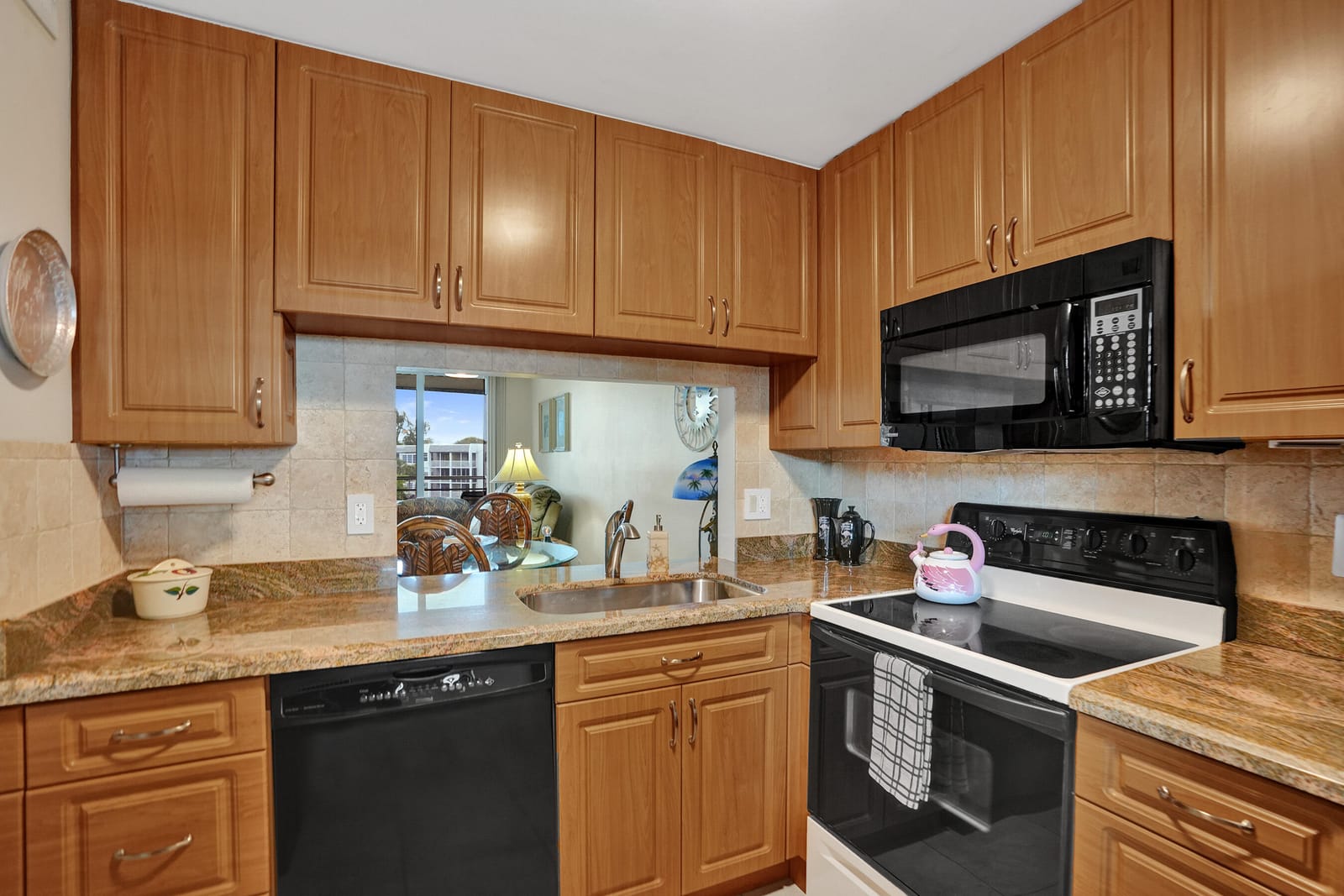 9311 Orange Grove Drive 410 — photo 11