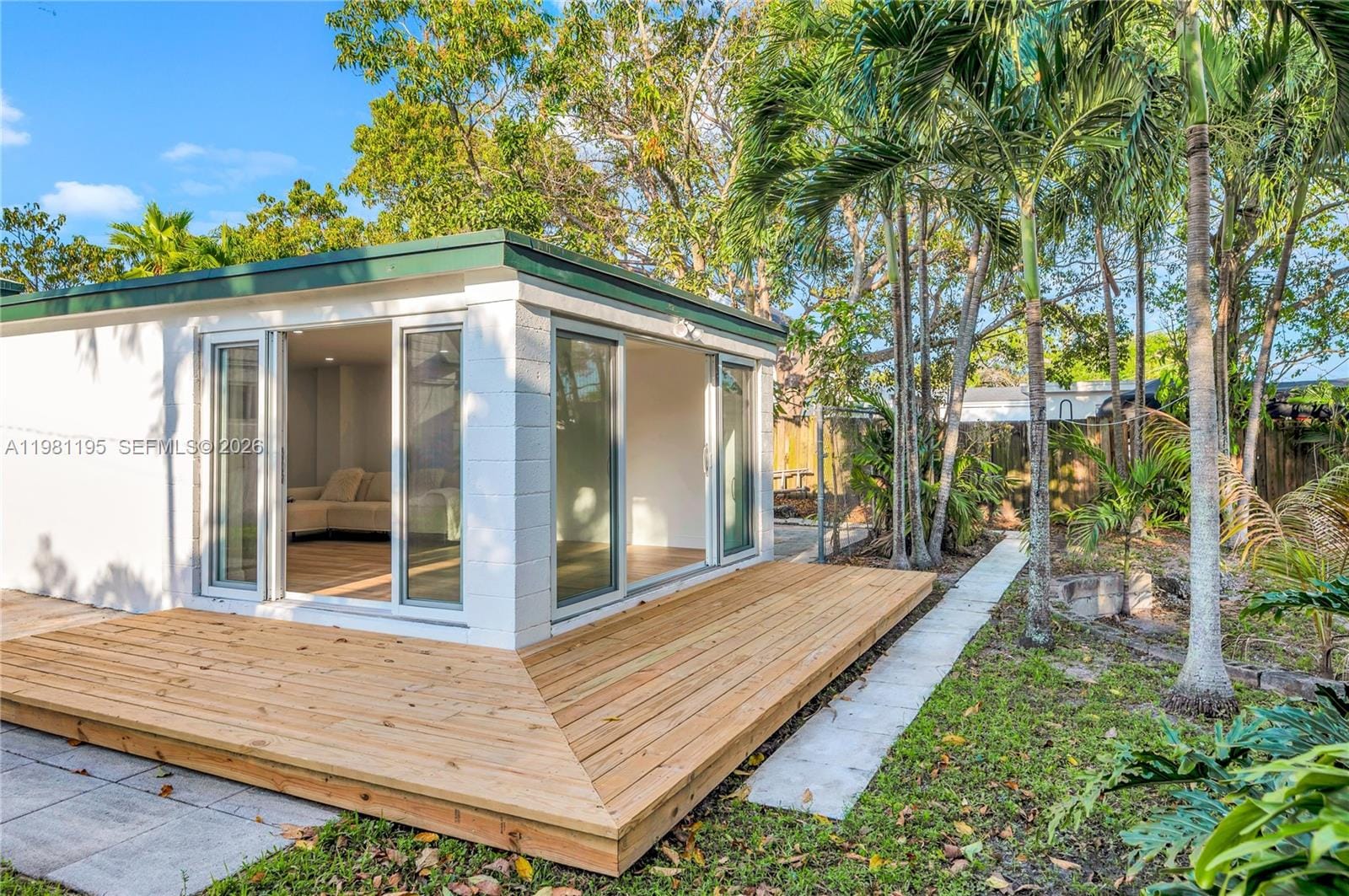 1960 NE 182nd Street, North Miami Beach, FL 33162 photo 24