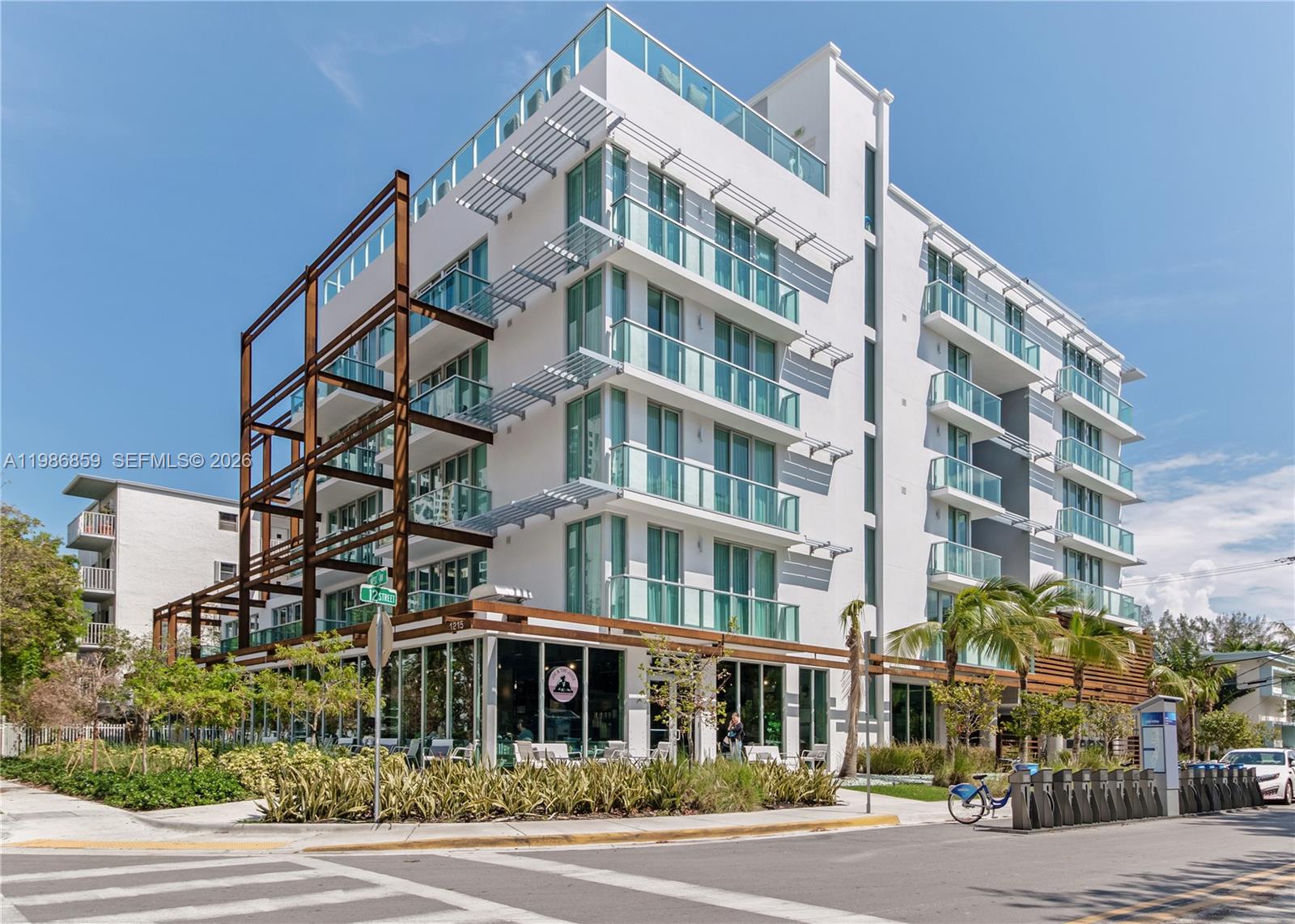 1215 W Ave 402 402, Miami Beach, FL 33139, Miami Beach