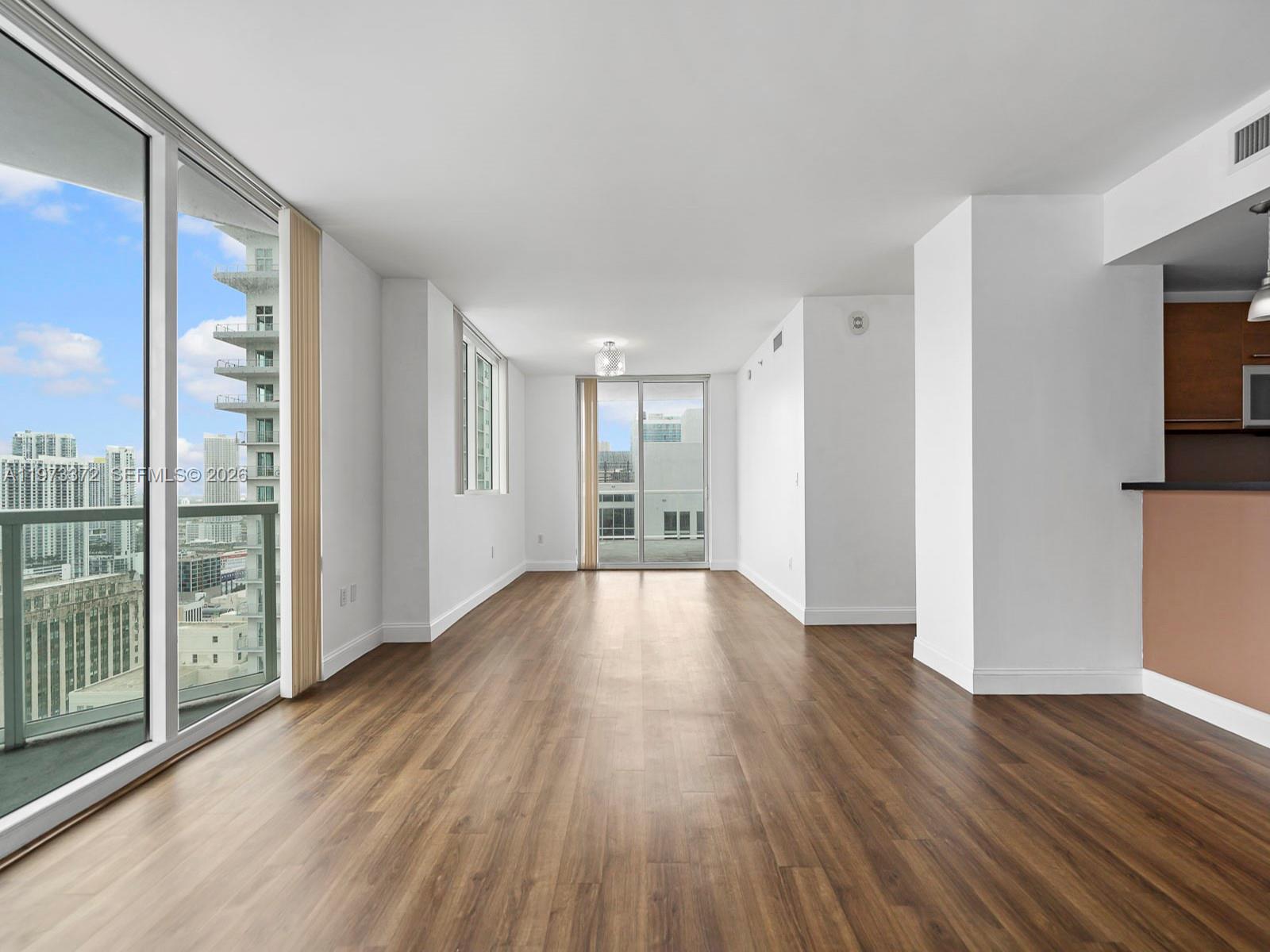 253 NE 2nd Street 3108, Miami, FL 33132, Miami