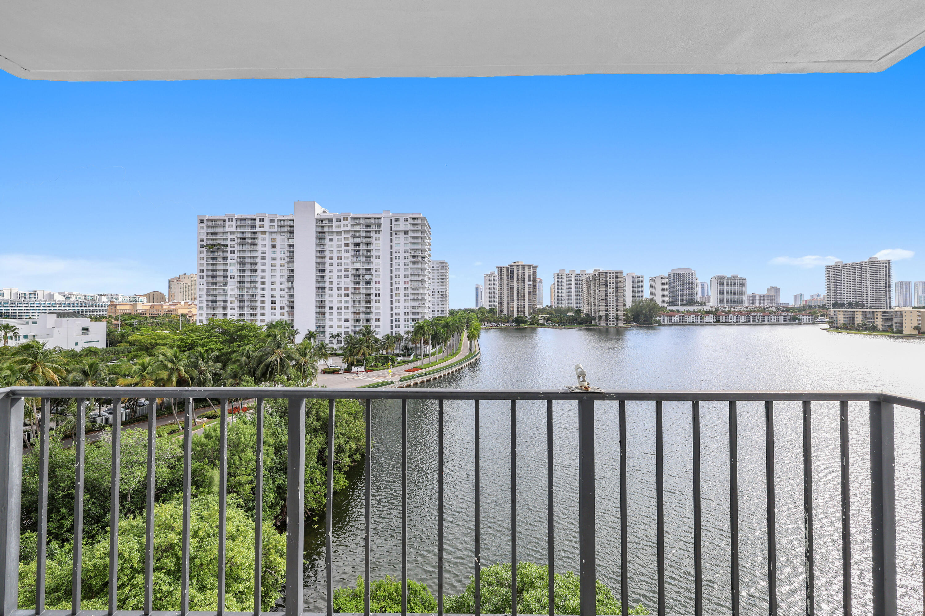 2780 NE 183rd Street 716, Aventura, FL 33160, Aventura