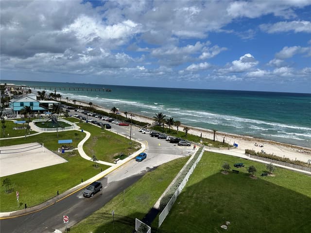 6051 N Ocean Drive 704, Hollywood, FL 33019