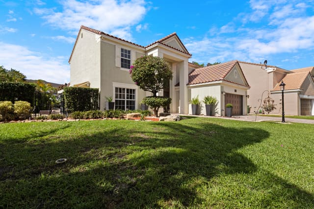 7500 Live Oak Drive, sold in Woodside Estates, Coral Springs, FL