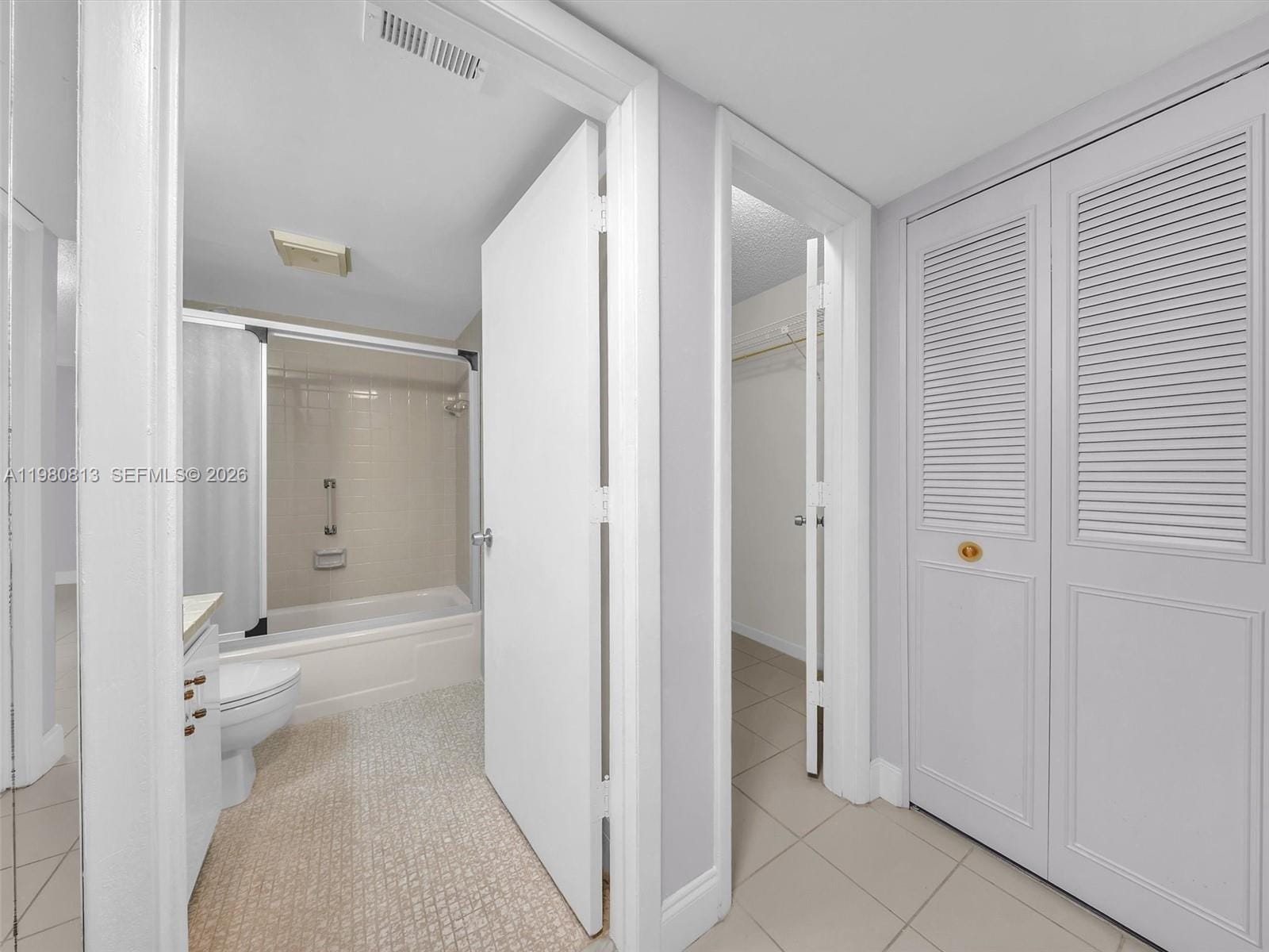14873 Cumberland Drive 1040, Delray Beach, FL 33446 photo 23