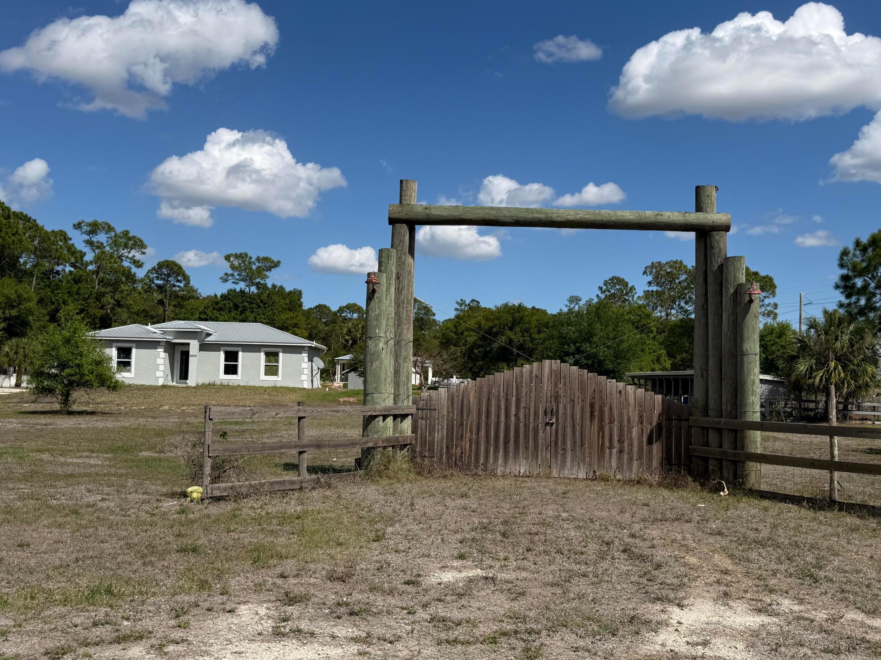 5500 Hendry Isles Boulevard, Clewiston, FL 33440, Clewiston