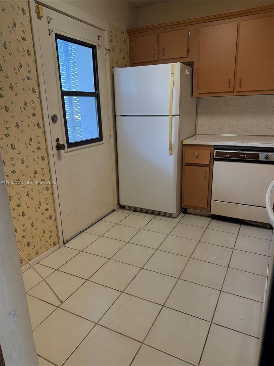 20400 W Country Club Drive 412, Aventura, FL 33180 photo 11