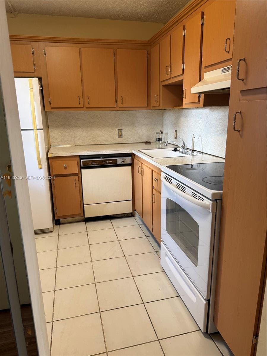 20400 W Country Club Drive 412, Aventura, FL 33180 photo 12