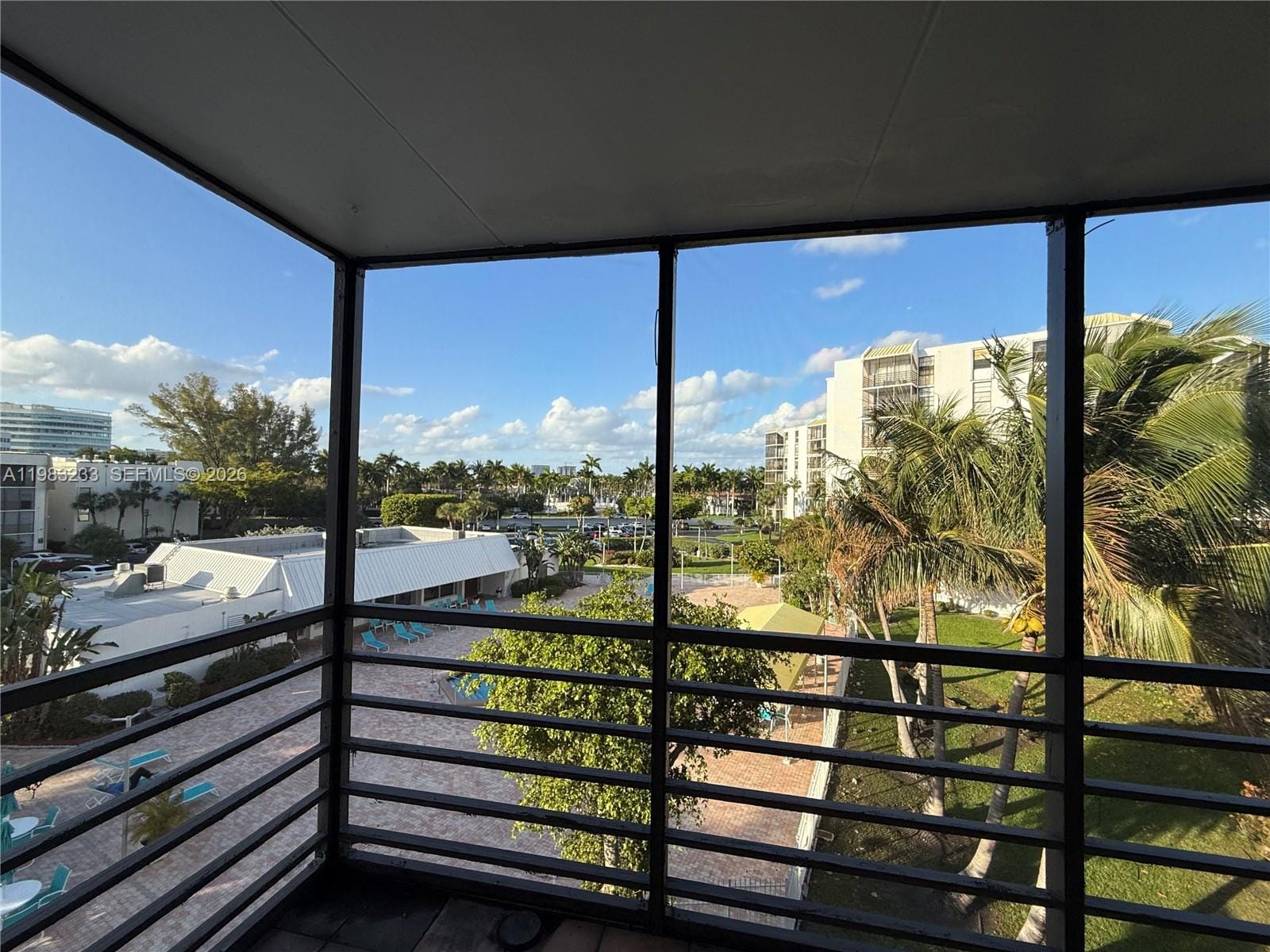 20400 W Country Club Drive 412, Aventura, FL 33180 photo 14