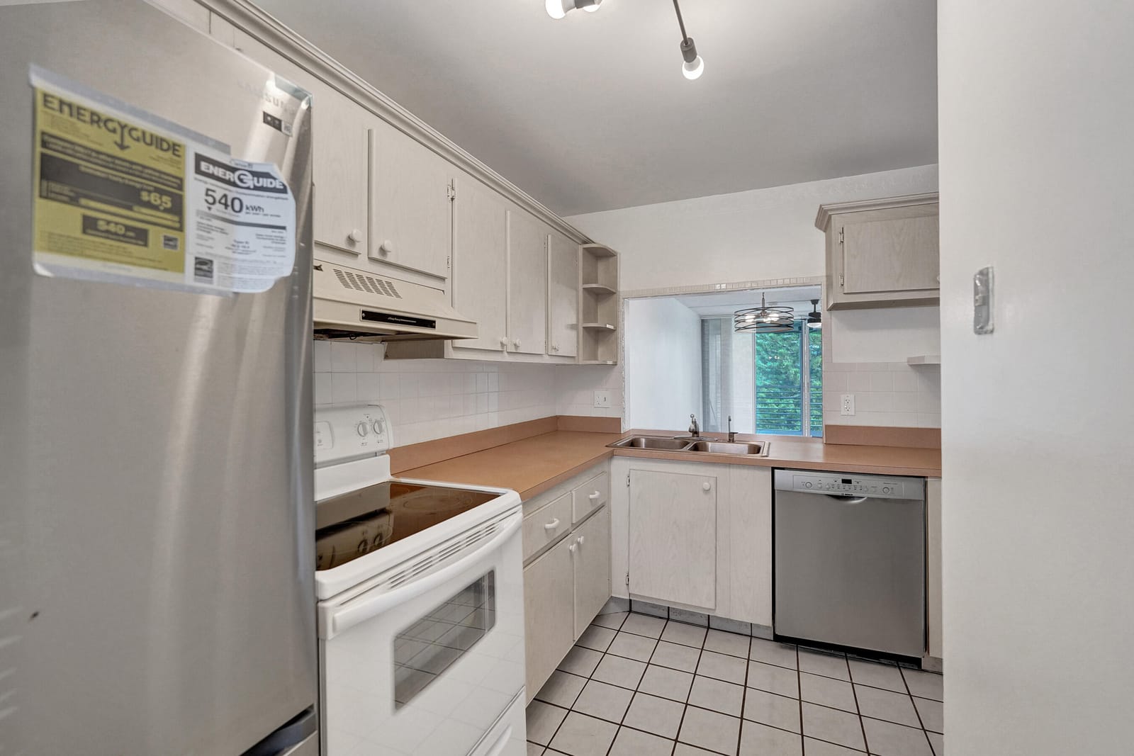 9470 Poinciana Place 308 — photo 12