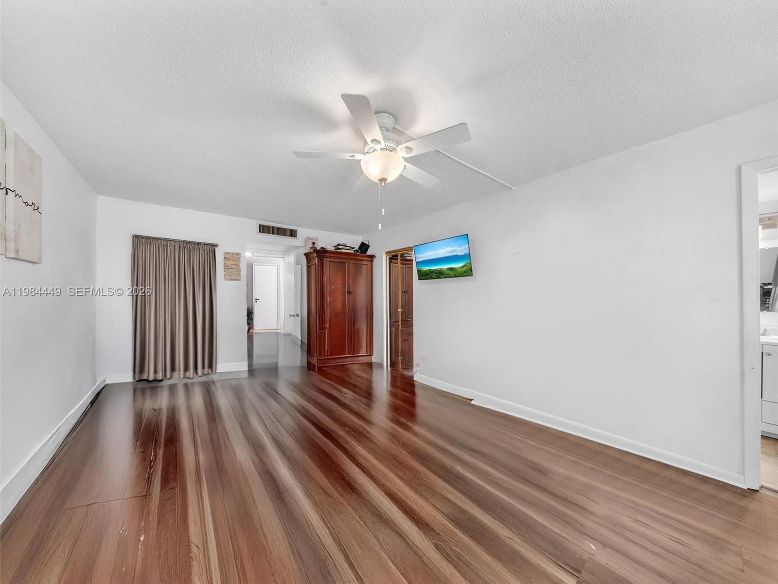 1101 NE 191st Street 307, Miami, FL 33179 photo 18