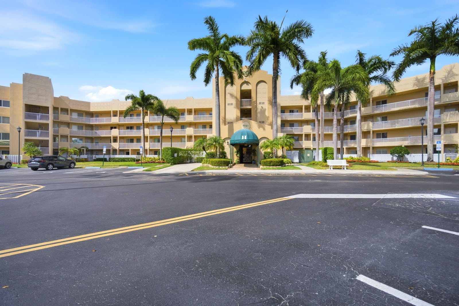7751 Southampton Terrace 103, Tamarac, FL 33321 photo 6
