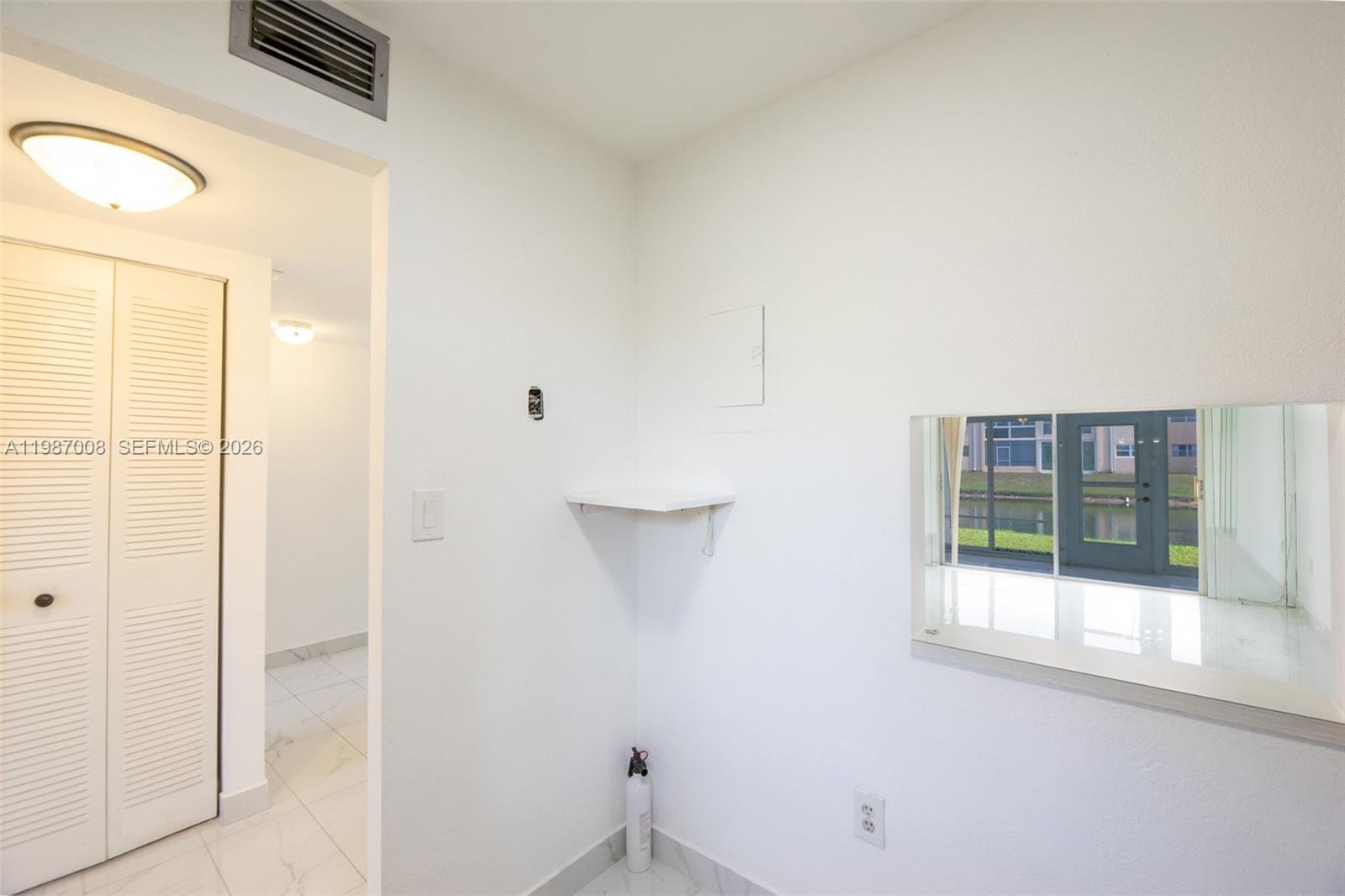 8951 Sunrise Lakes Boulevard 105, Sunrise, FL 33322 photo 19