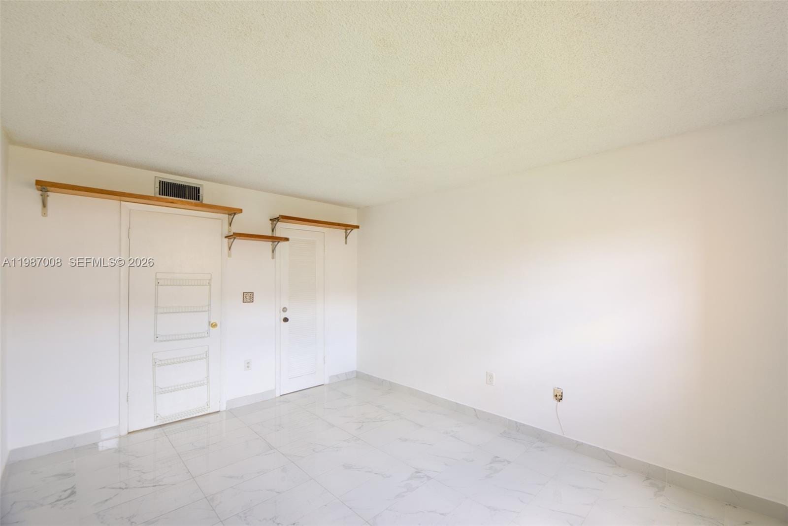 8951 Sunrise Lakes Boulevard 105, Sunrise, FL 33322 photo 23