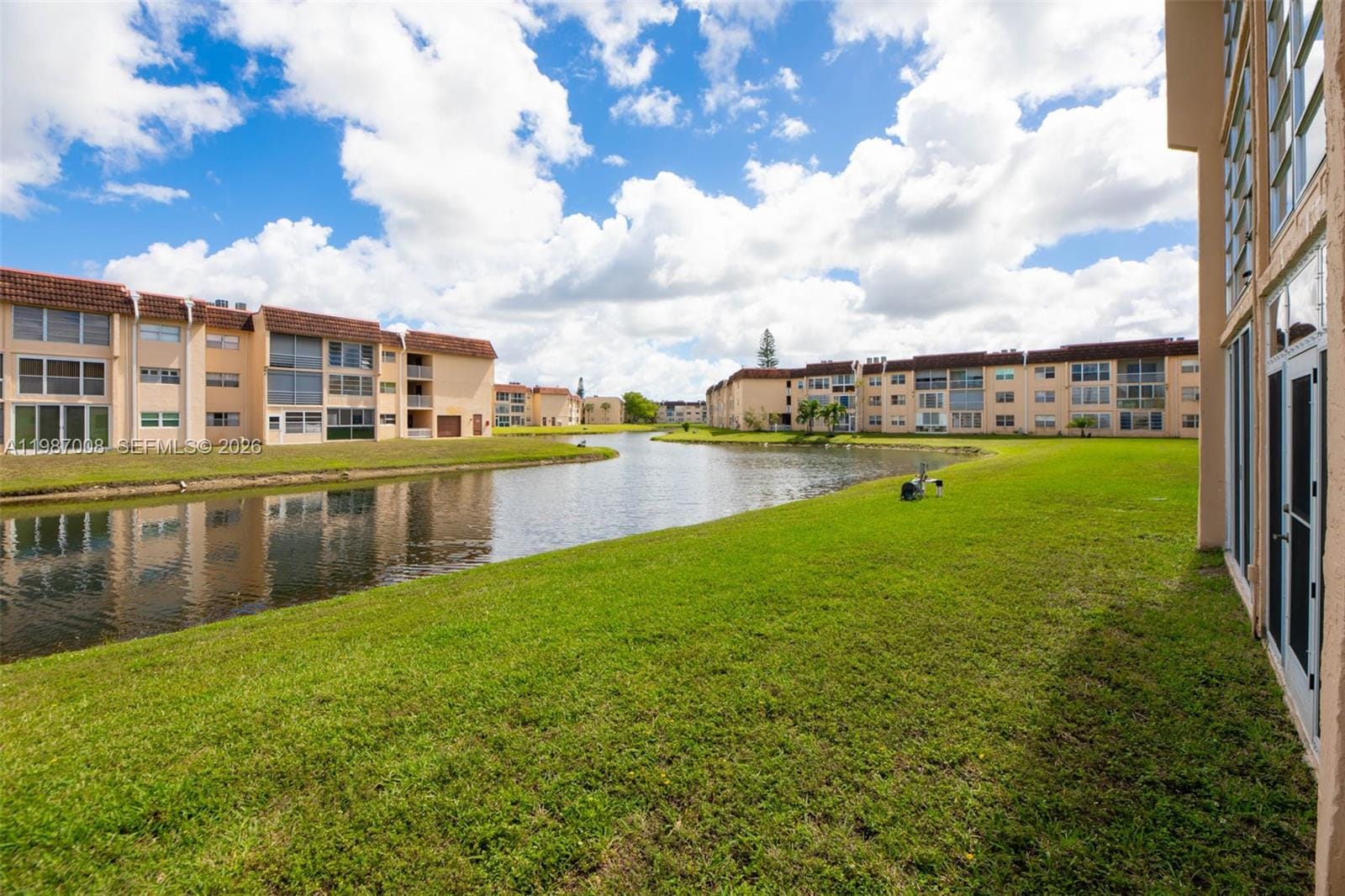 8951 Sunrise Lakes Boulevard 105, Sunrise, FL 33322 photo 29