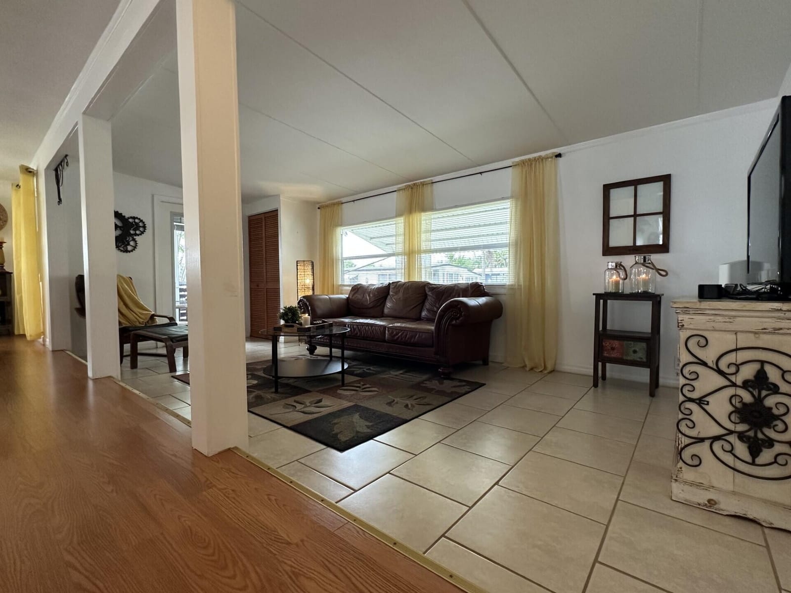 8661 SW 18th Place, Davie, FL 33324 photo 8