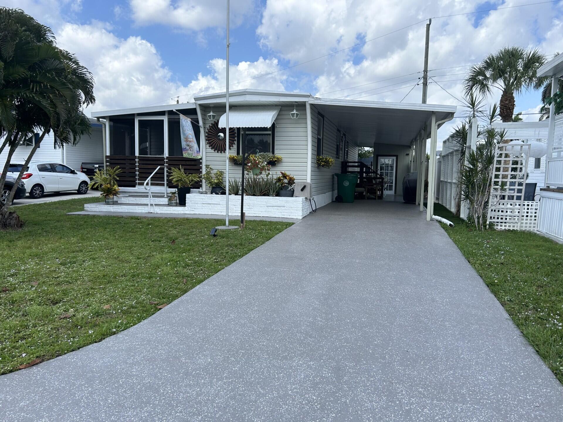 8661 SW 18th Place, Davie, FL 33324, Davie