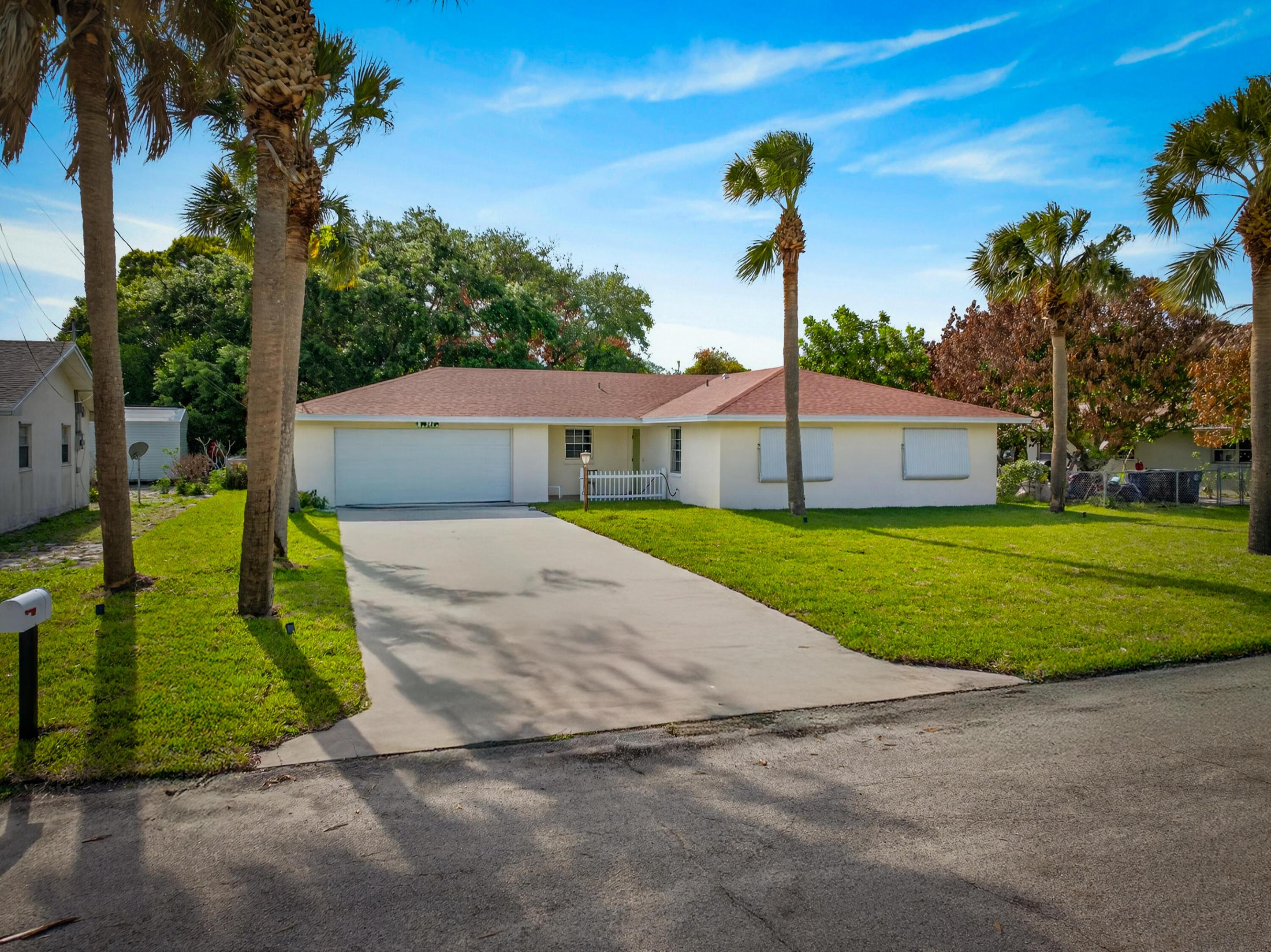 1905 Colonial Road, Fort Pierce, FL 34950, Fort Pierce