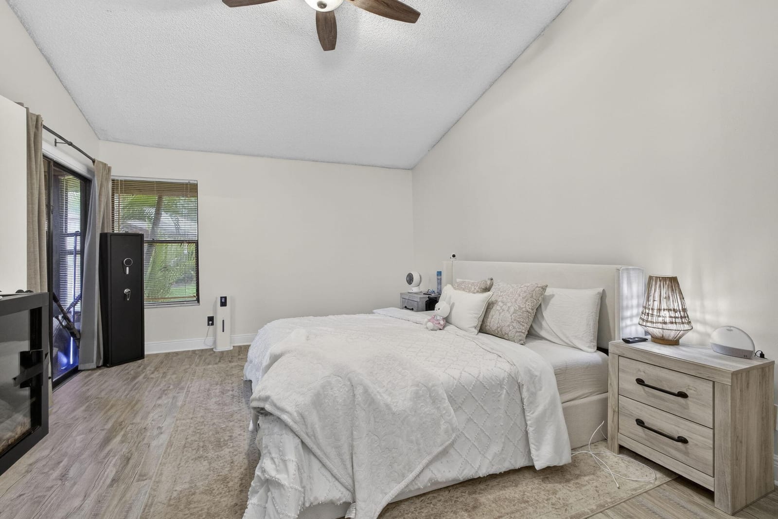 3807 Collinwood Lane, West Palm Beach, FL 33406 photo 15