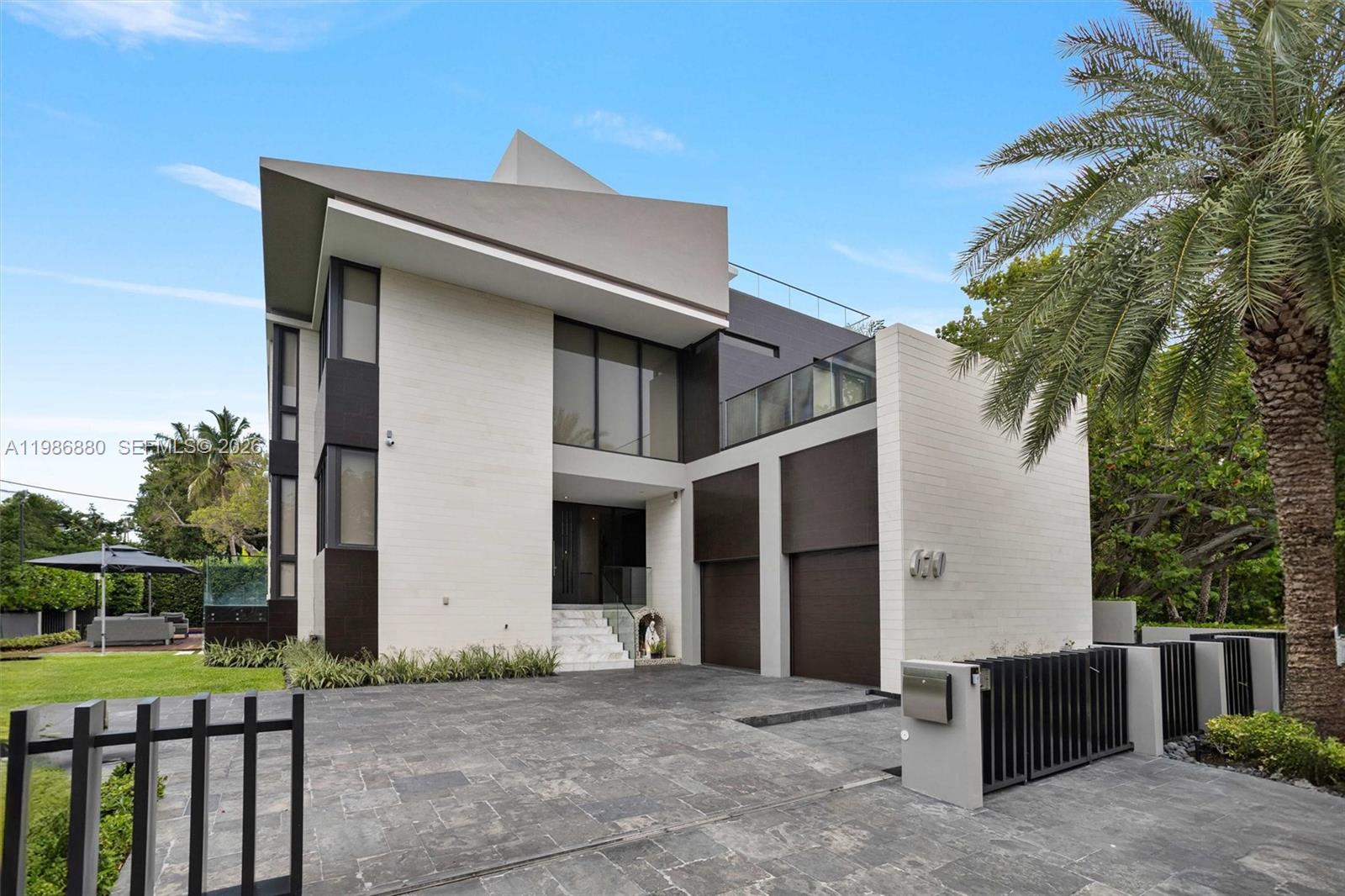 610 Harbor Circle, Key Biscayne, FL 33149, Key Biscayne