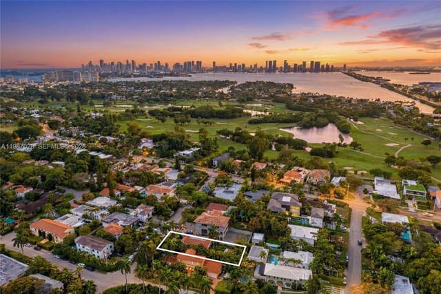515 W 30th Street, sold in Orchard Sub No 4, Miami Beach, FL