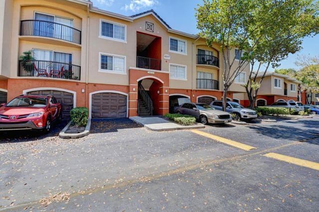 4197 N Haverhill Road 209, Grand Isles, West Palm Beach, FL